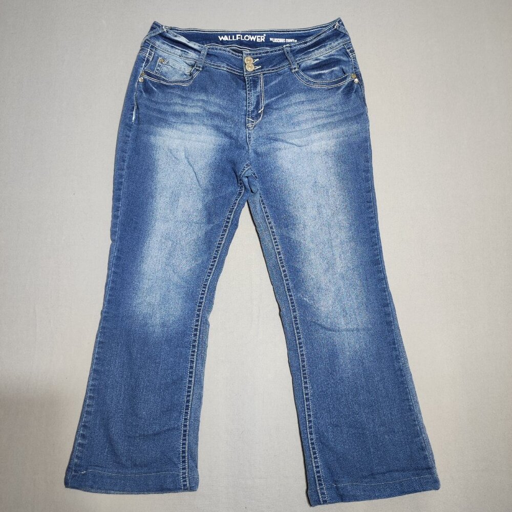 Wallflower jeans women's junior size 13 short denim blue the luscious curvy fit